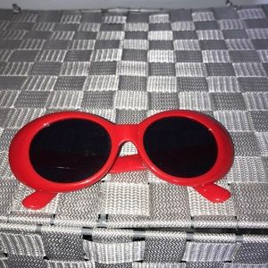 RED CLOUT GOGGLES